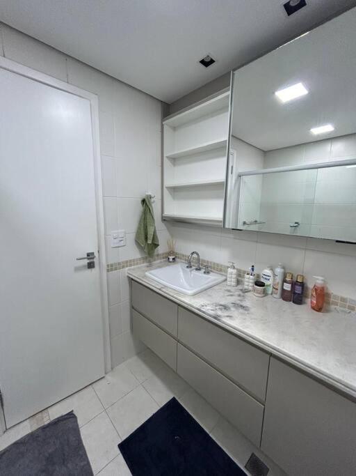Maravilhoso, Riviera, 3 Quartos, Modulo 8, Ar Condicionado, Piscina Aquecida, Servico De !!!! Apartment *