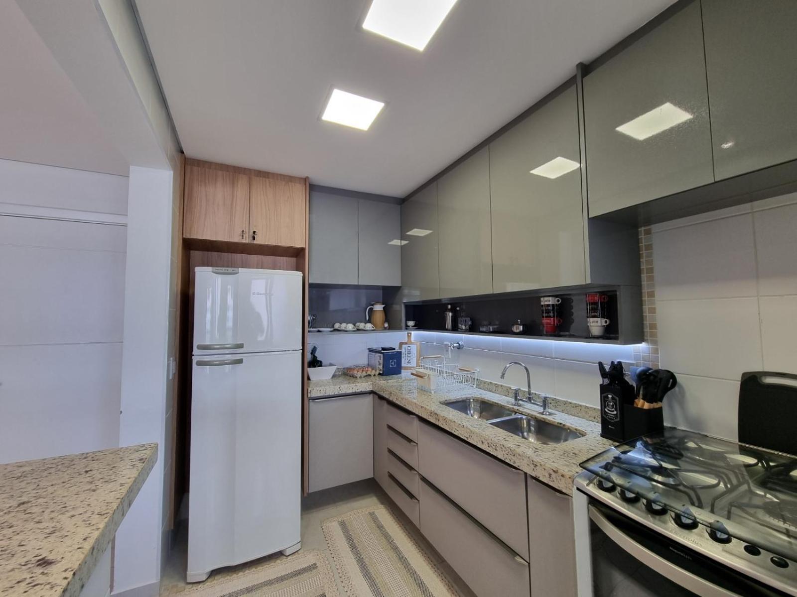 Apartment Maravilhoso, Riviera, 3 Quartos, Modulo 8, Ar Condicionado, Piscina Aquecida, Servico De !!!! *