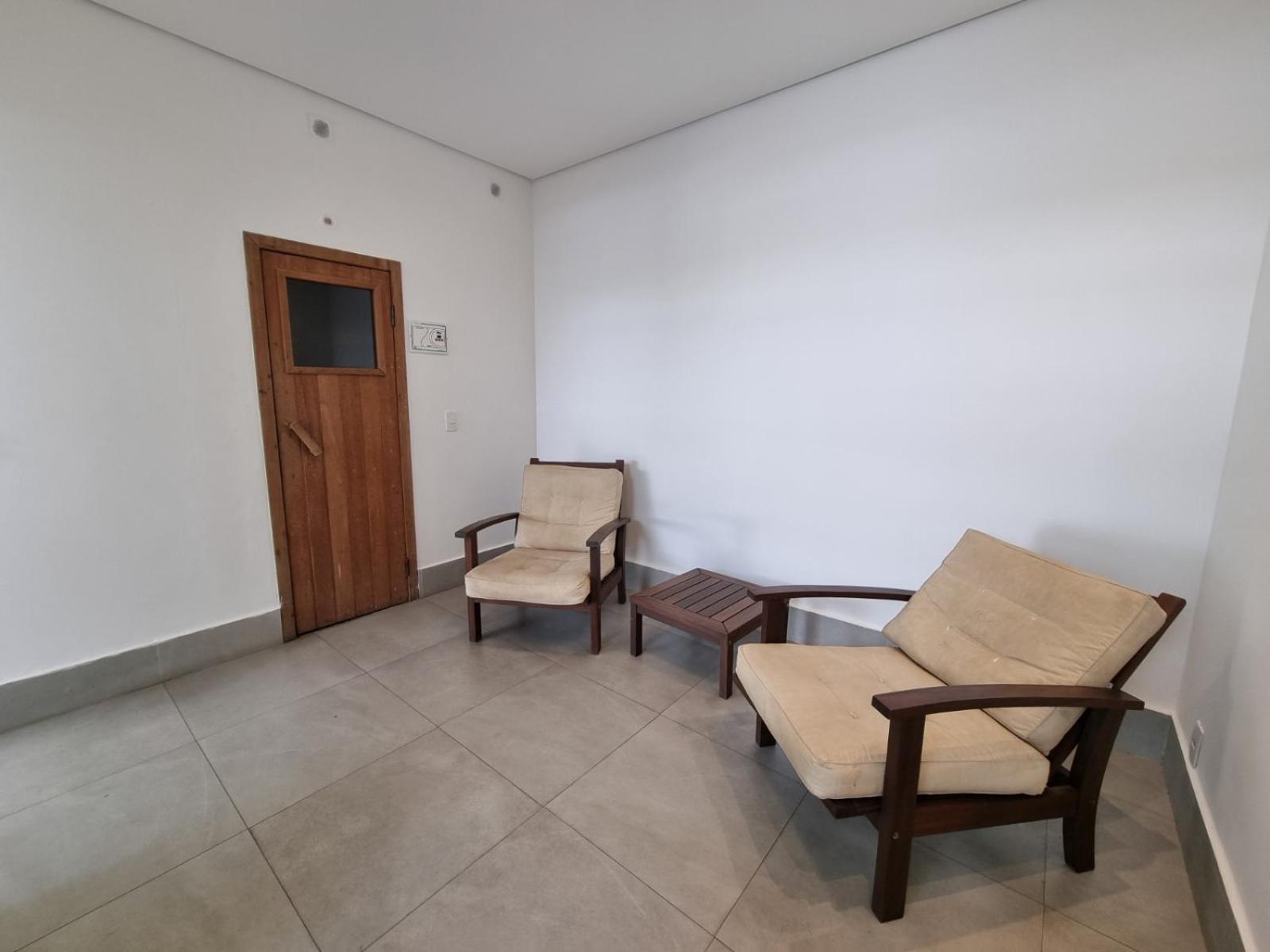 Apartment Maravilhoso, Riviera, 3 Quartos, Modulo 8, Ar Condicionado, Piscina Aquecida, Servico De !!!!